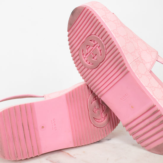Bottom view of Gucci pink sandals