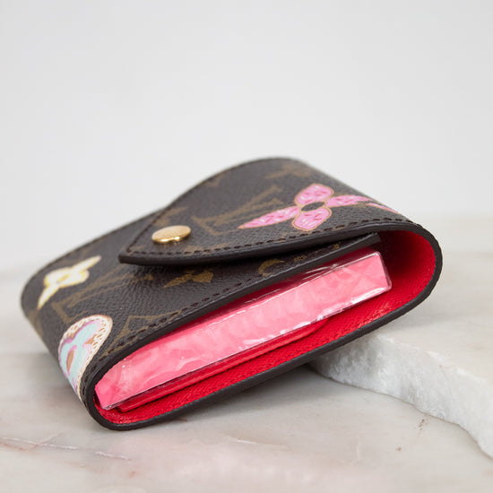 Side view of post-it note holder